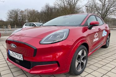 Foto eines Fahrzeugs des Modells Ford Puma Gen-E